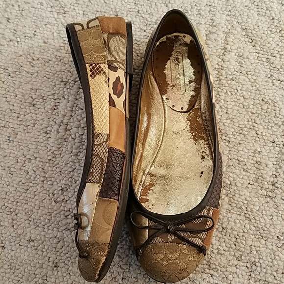 Coach printed patchwork flat size 7 - Picture 1 of 8